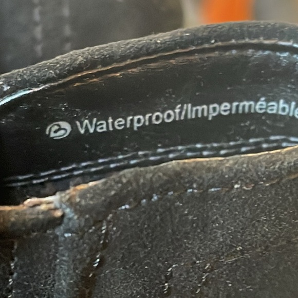 Blondo Waterproof Liam Suede Block Heel Ankle Bootie Black Size - Picture 7 of 11